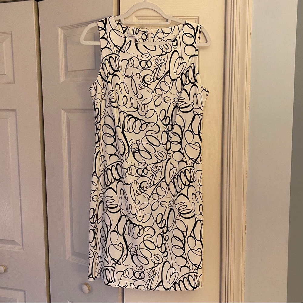 Sleeveless White/Black Dress, Spring